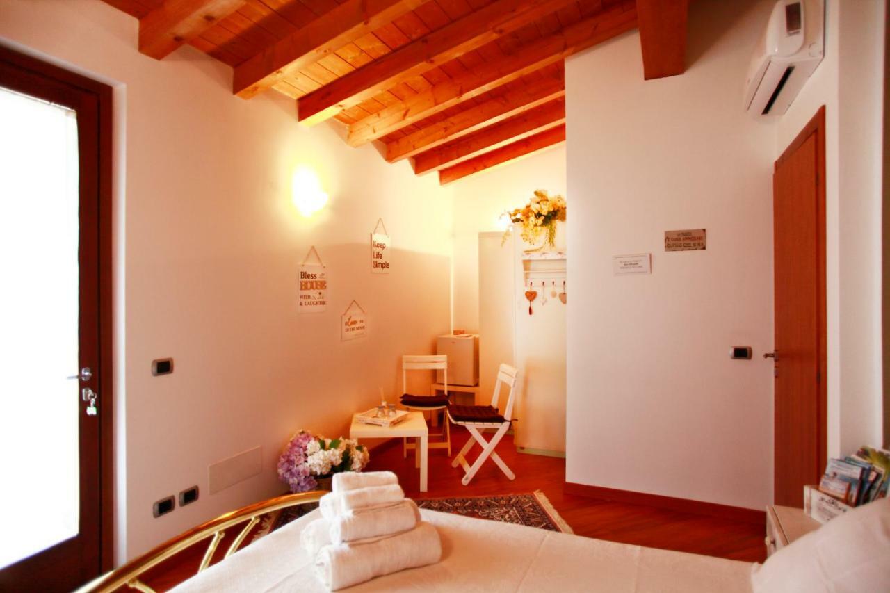 B&B Campovolo Monzambano Exteriör bild