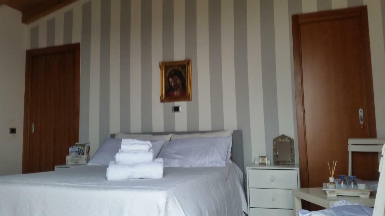 B&B Campovolo Monzambano Exteriör bild