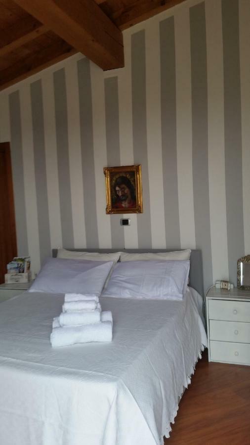 B&B Campovolo Monzambano Exteriör bild