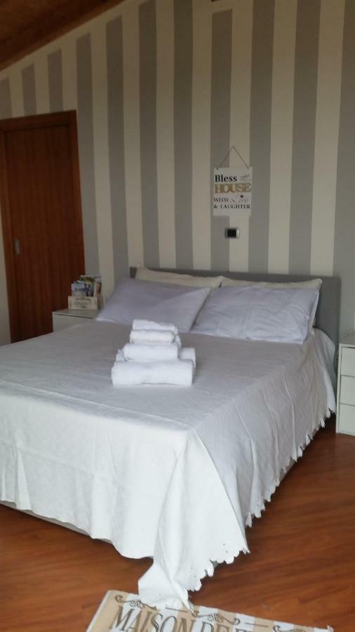 B&B Campovolo Monzambano Exteriör bild
